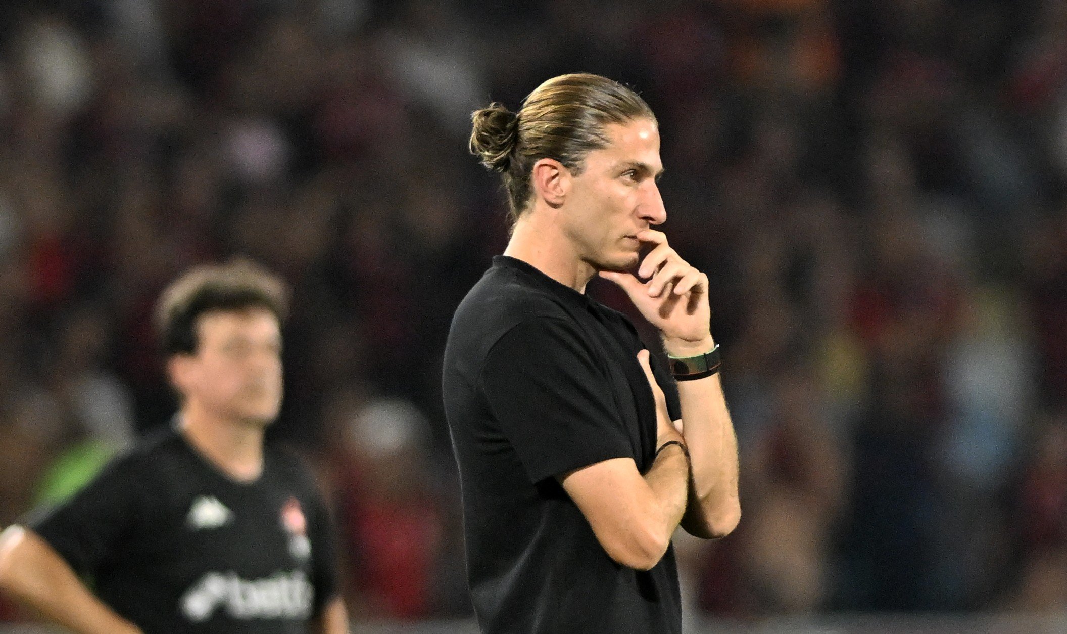 Filipe Luís explica escalação alternativa do Flamengo após empate com o Vasco - Imagem do artigo