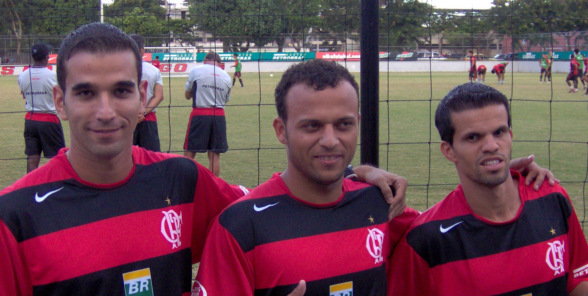 Aos 43 anos, Walter Minhoca estreia como técnico e relembra saída do Flamengo por salários atrasados - Imagem do artigo