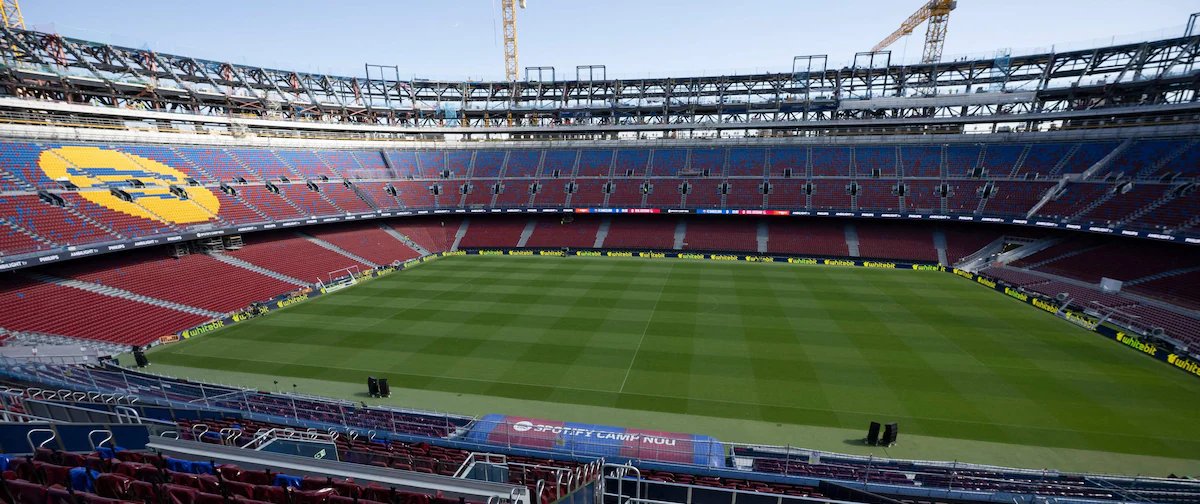 Prefeitura mantém veto e Barça recebe Real Sociedad em Montjuic - Imagem do artigo