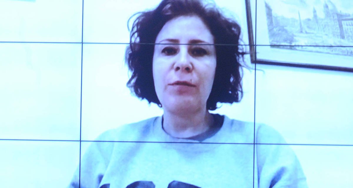 Moraes autoriza reativação de contas de Carla Zambelli e familiares nas redes sociais - Imagem do artigo