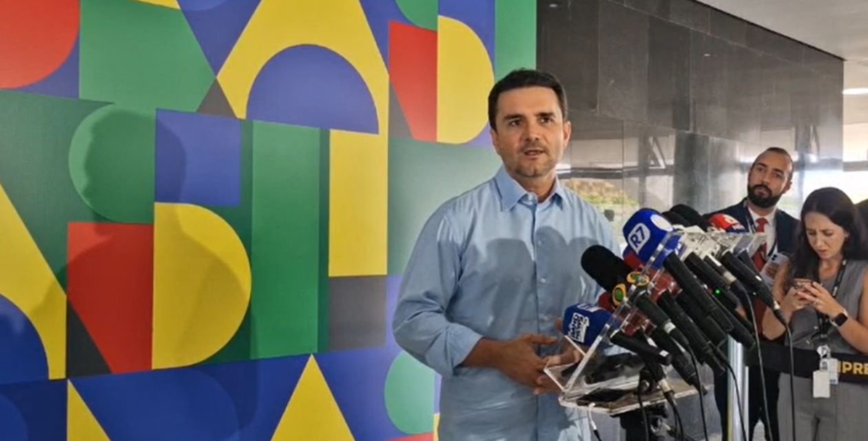 Celso Sabino entrega carta de demissão do Ministério do Turismo ao presidente Lula - Imagem do artigo