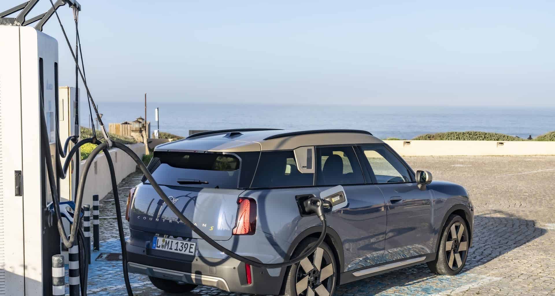 MINI lança programa ChargeForward que recompensa recarga em horários de menor impacto - Imagem do artigo