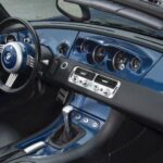 Cinco interiores de BMW que marcaram época pela combinação de luxo e esportividade