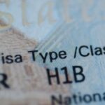 Taxa de US$ 100 mil em visto H-1B ameaça contratação de médicos em áreas rurais dos EUA Taxa de US$ 100 mil em visto H-1B ameaça contratação de médicos em áreas rurais dos EUA