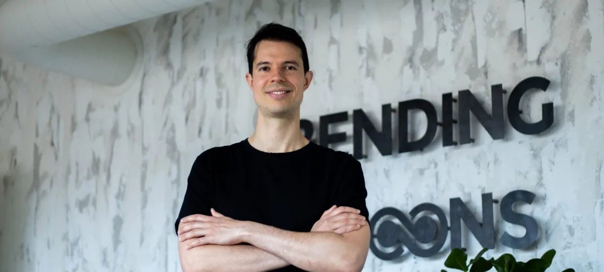 Bending Spoons se torna decacórnio europeu após nova rodada e segue comprando marcas como AOL e Vimeo - Imagem do artigo