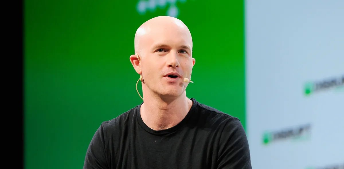 CEO da Coinbase cita palavras-chave em teleconferência e agita mercados de previsão - Imagem do artigo