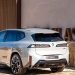 BMW apresenta iX3 2026 com pacote M Sport Package Pro e produção já iniciada BMW apresenta iX3 2026 com pacote M Sport Package Pro e produção já iniciada