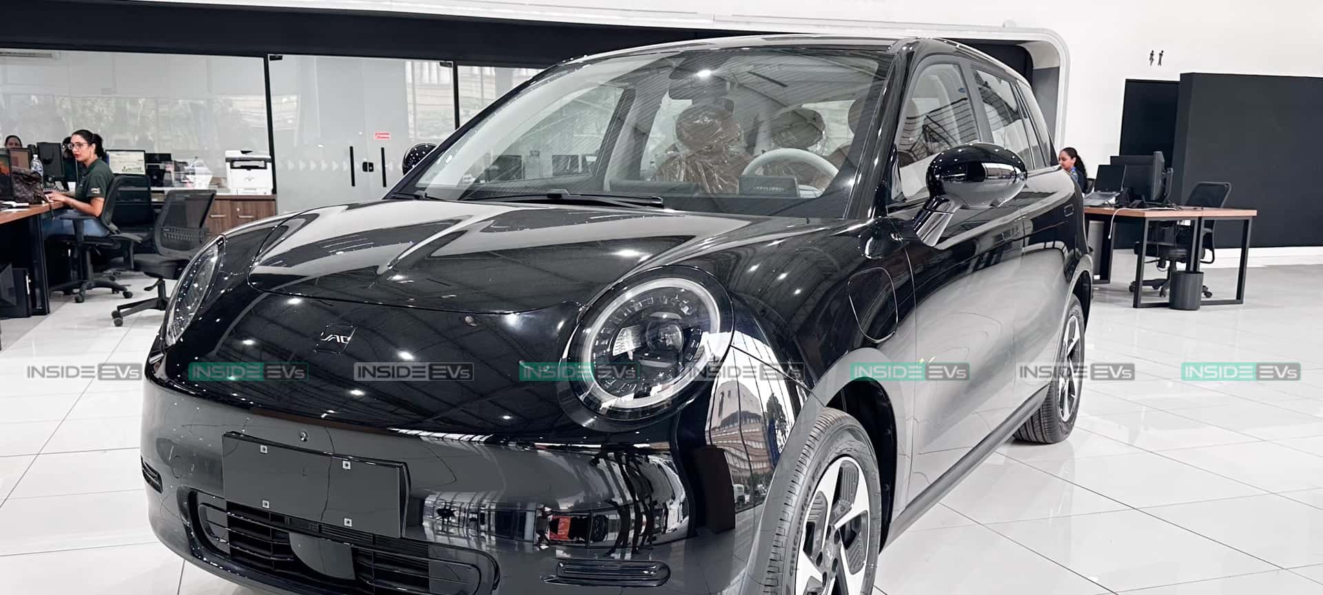 JAC e-JS3 chega às lojas brasileiras entre fevereiro e março de 2026 para competir com BYD Dolphin - Imagem do artigo