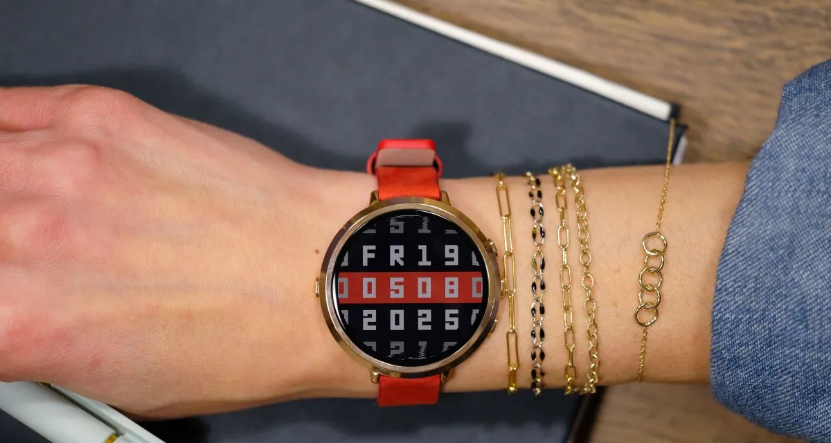 Pebble apresenta Round 2, seu smartwatch mais fino, com preço de US$ 199 - Imagem do artigo