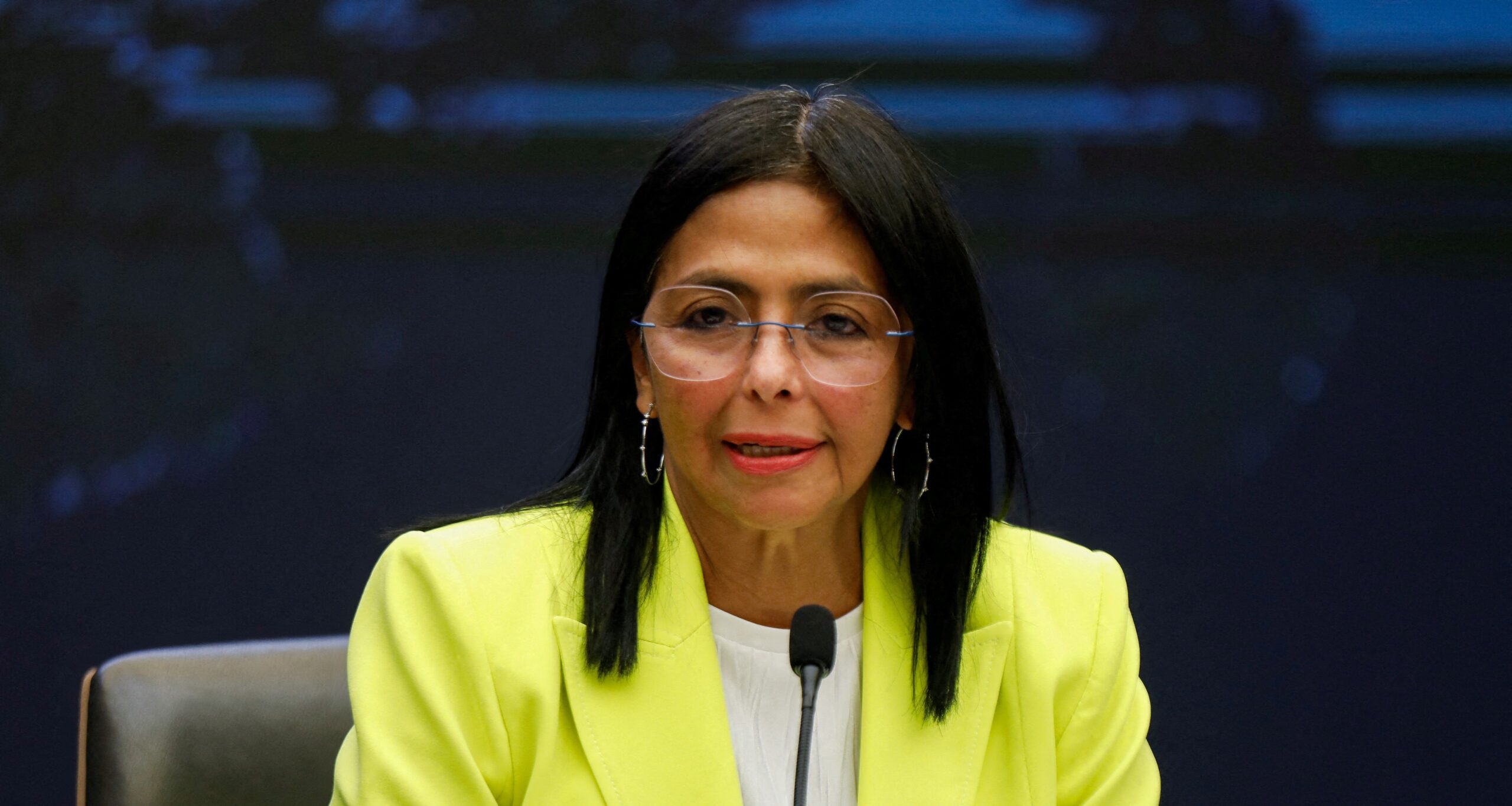 Delcy Rodríguez assume Presidência da Venezuela e classifica ação dos EUA como “agressão militar” - Imagem do artigo