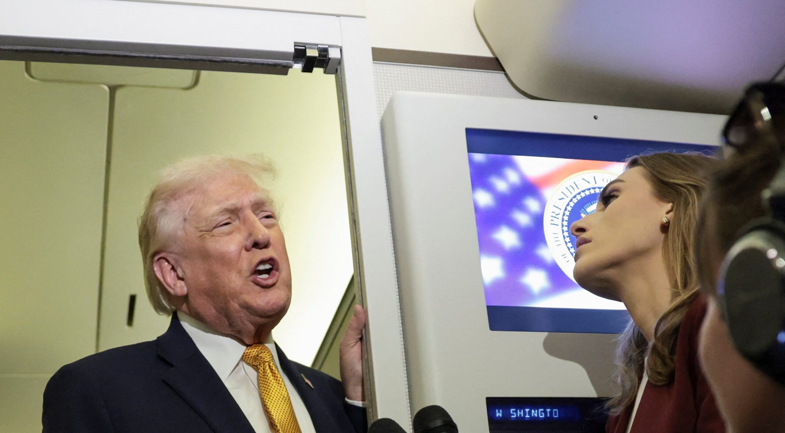 Trump adverte Delcy Rodríguez sobre “preço muito alto” após captura de Maduro - Imagem do artigo