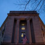 CEO de fintech listada na Forbes 30 Under 30 é acusada de fraude nos EUA CEO de fintech listada na Forbes 30 Under 30 é acusada de fraude nos EUA