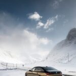 BMW exibe Série 7 740d xDrive em pintura bitom enquanto prepara facelift para 2024