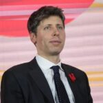 Sam Altman minimiza uso de água pela IA e defende comparação com consumo humano Sam Altman minimiza uso de água pela IA e defende comparação com consumo humano