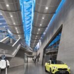 BMW coloca robôs humanoides em operação na fábrica de Leipzig, primeira unidade europeia a receber a tecnologia BMW coloca robôs humanoides em operação na fábrica de Leipzig, primeira unidade europeia a receber a tecnologia