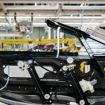 BMW acelera produção com impressão 3D desde 1990 e planeja peças metálicas de grande porte para 2027