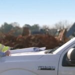 Ford apresenta assistente de IA que monitora uso de cintos e desempenho de frotas comerciais