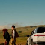 Rivian adia versão básica de US$ 45 mil do SUV R2 para o fim de 2027