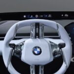 BMW adota volante de duas hastes no iX3 e i3 para liberar visão do novo display BMW adota volante de duas hastes no iX3 e i3 para liberar visão do novo display