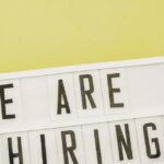 Empresas do Vale do Silício incluem “tokens de IA” em pacotes de remuneração