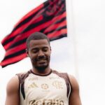 De La Cruz suporta altitude, é destaque e põe fim a veto antigo no Flamengo