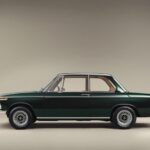 Slogan “Ultimate Driving Machine” da BMW gera debate sobre significado em 2026