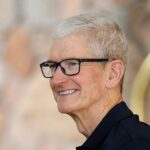 Apple testa quatro modelos de óculos inteligentes para possível estreia em 2027 Apple testa quatro modelos de óculos inteligentes para possível estreia em 2027