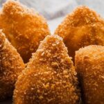 Coxinha ocupa 7º lugar entre as melhores comidas de rua da América do Sul