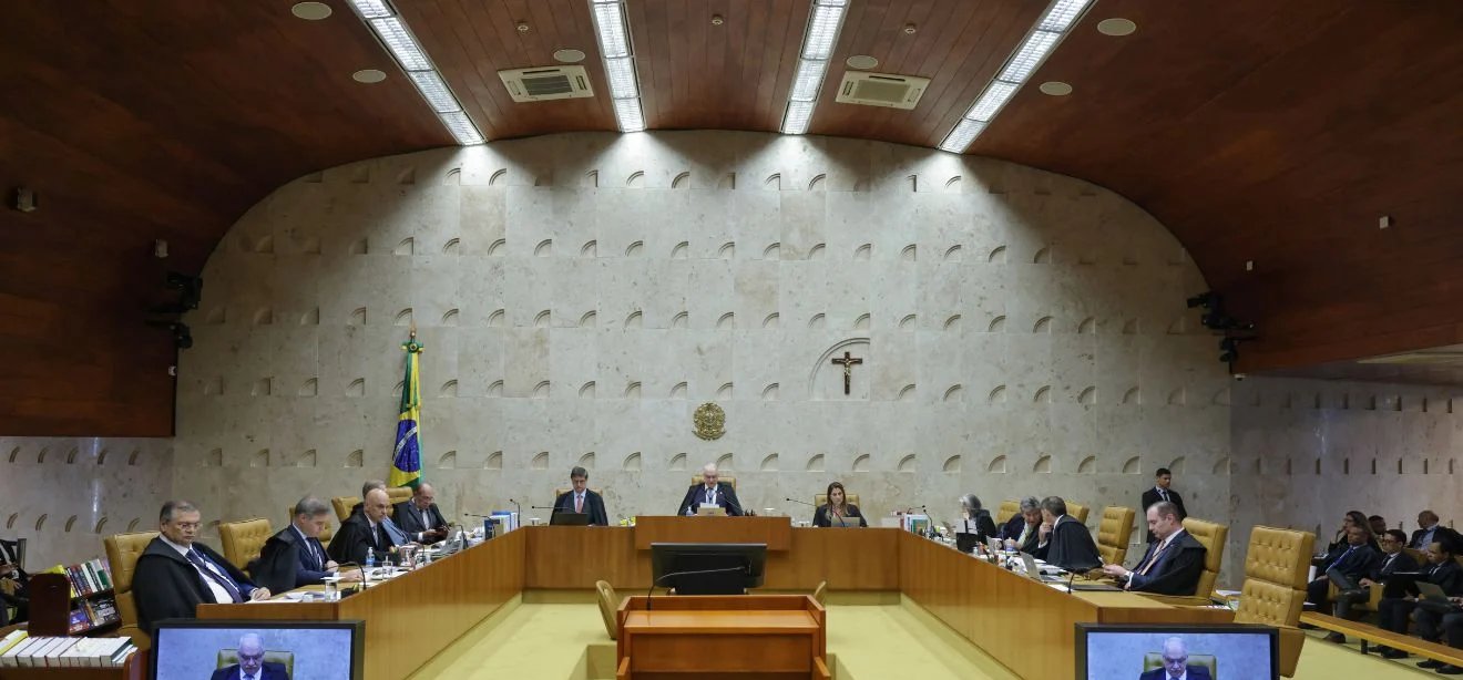 Maioria dos brasileiros apoia impeachment de ministros do STF, indica pesquisa Futura - Imagem do artigo