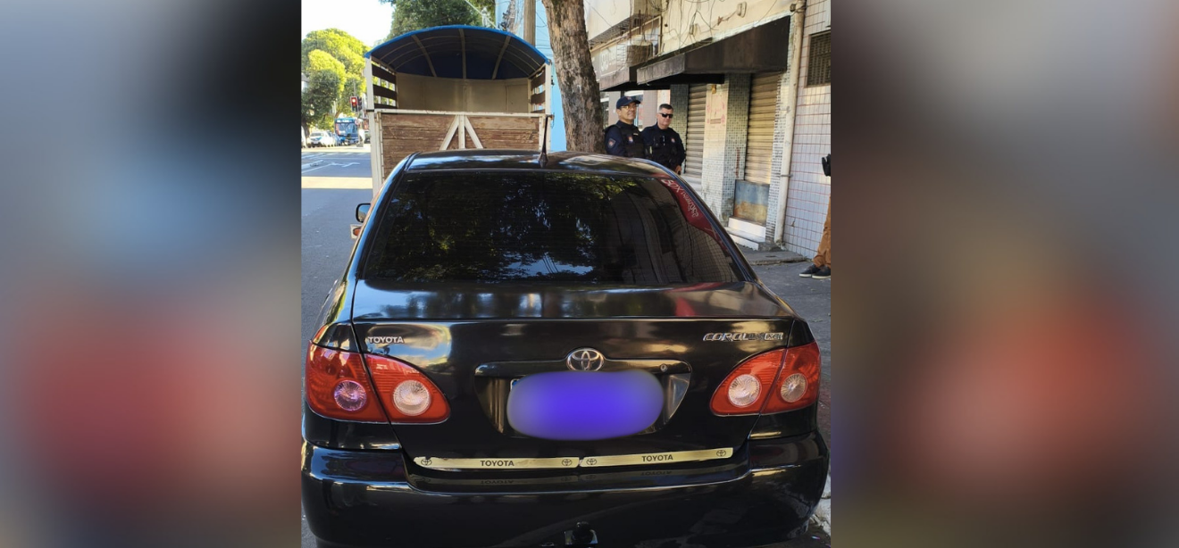 Corolla com duas placas irregulares é apreendido pela Guarda Municipal em Vitória - Imagem do artigo