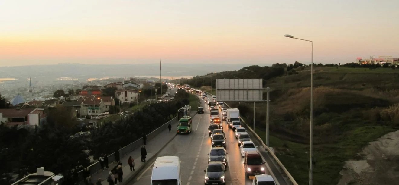 Calendário do IPVA 2026 no Espírito Santo: datas de vencimento, multas e como é calculada a correção - Imagem do artigo