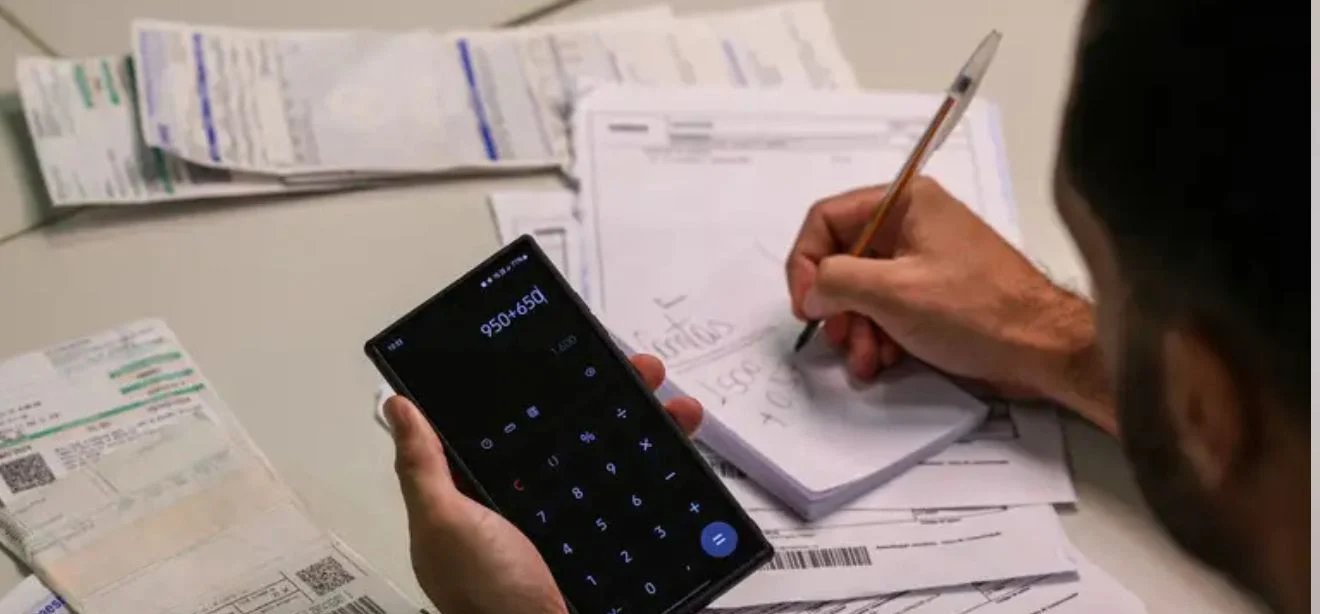 Contribuintes de Vitória têm até 30 de abril para renegociar débitos municipais com abatimento total de juros e multas - Imagem do artigo