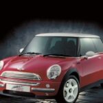 BMW celebra 25 anos do MINI moderno com produção que supera 4,6 milhões de unidades no Reino Unido