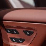 BMW exibe iX3 de entre-eixos alongado com interior exclusivo no Salão de Pequim 2026