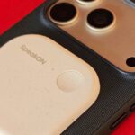 Dispositivo de ditado SpeakOn aposta em microfones próprios, mas sofre com limitações de plataforma