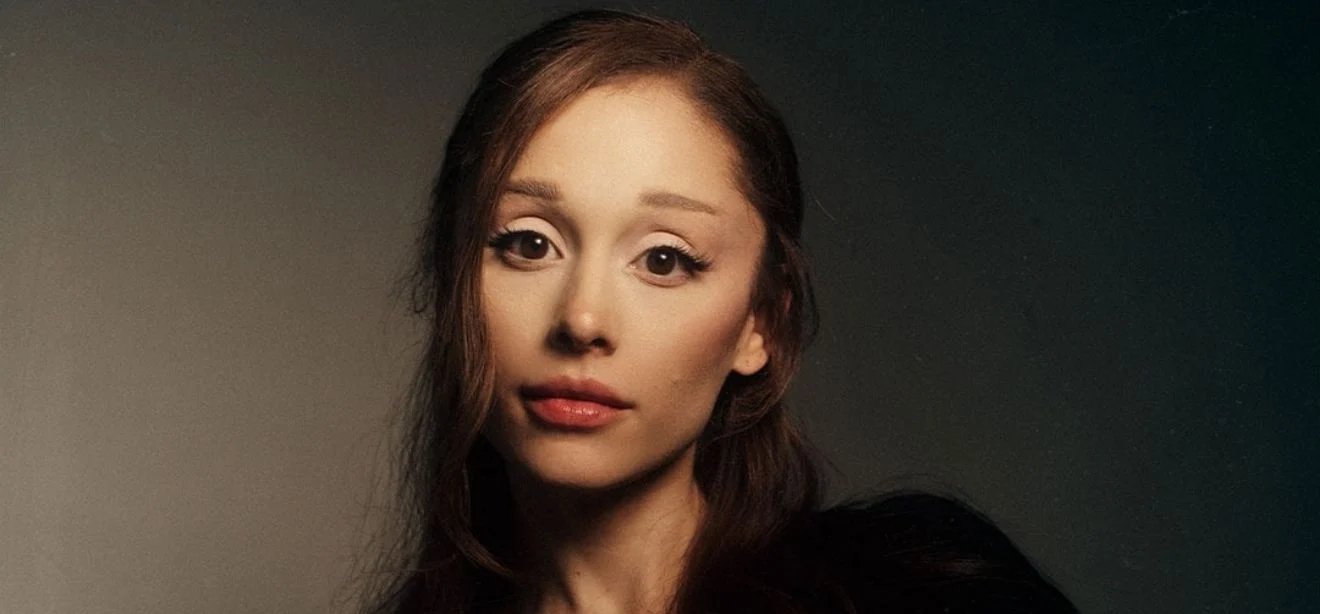 Ariana Grande marca retorno com “petal”, oitavo álbum de estúdio previsto para 31 de julho - Imagem do artigo