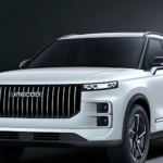 Jaecoo 7 Elite estreia no Brasil por R$ 179.990 com motor híbrido plug-in