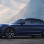 CEO da BMW M apresenta nova Série 7; sedã recebe mudanças visuais e tecnologia avançada