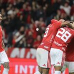 Internacional derrota Fluminense por 2 a 0 e se afasta da zona de rebaixamento