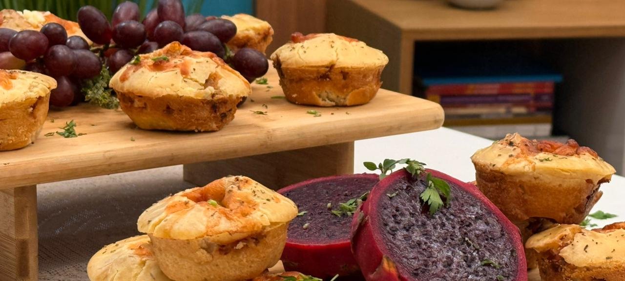 Chef Cléber Oliveira apresenta bolinho salgado de presunto para lanches e festas - Imagem do artigo