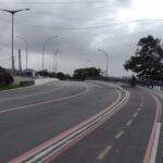 Calçada da Ponte de Camburi é reaberta depois de obras concluídas antes do prazo