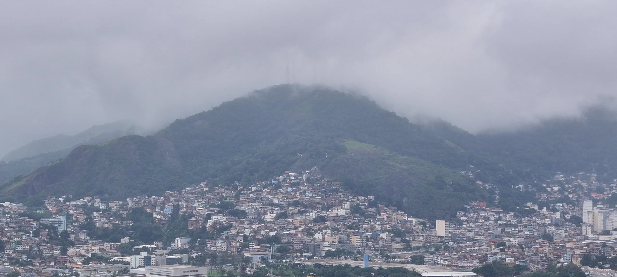 Inmet emite alerta de chuva para 13 municípios do norte capixaba nesta sexta-feira - Imagem do artigo