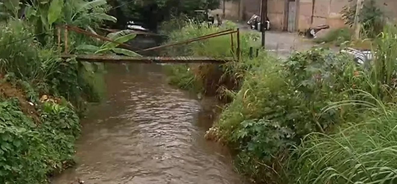 Pai é preso suspeito de matar ex-namorado da filha com taco de beisebol em Cariacica - Imagem do artigo