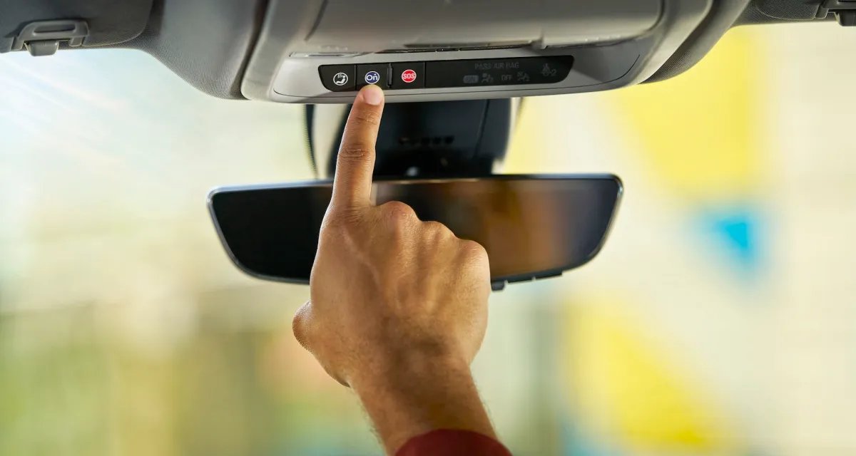 GM pagará US$ 12,75 milhões em acordo na Califórnia por venda de dados de motoristas - Imagem do artigo