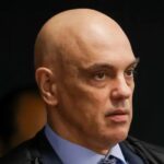 STF paralisa aplicação da Lei da Dosimetria na pena de ré por atos de 8 de janeiro