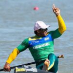 Isaquias Queiroz garante prata na abertura da Copa do Mundo de Canoagem na Hungria