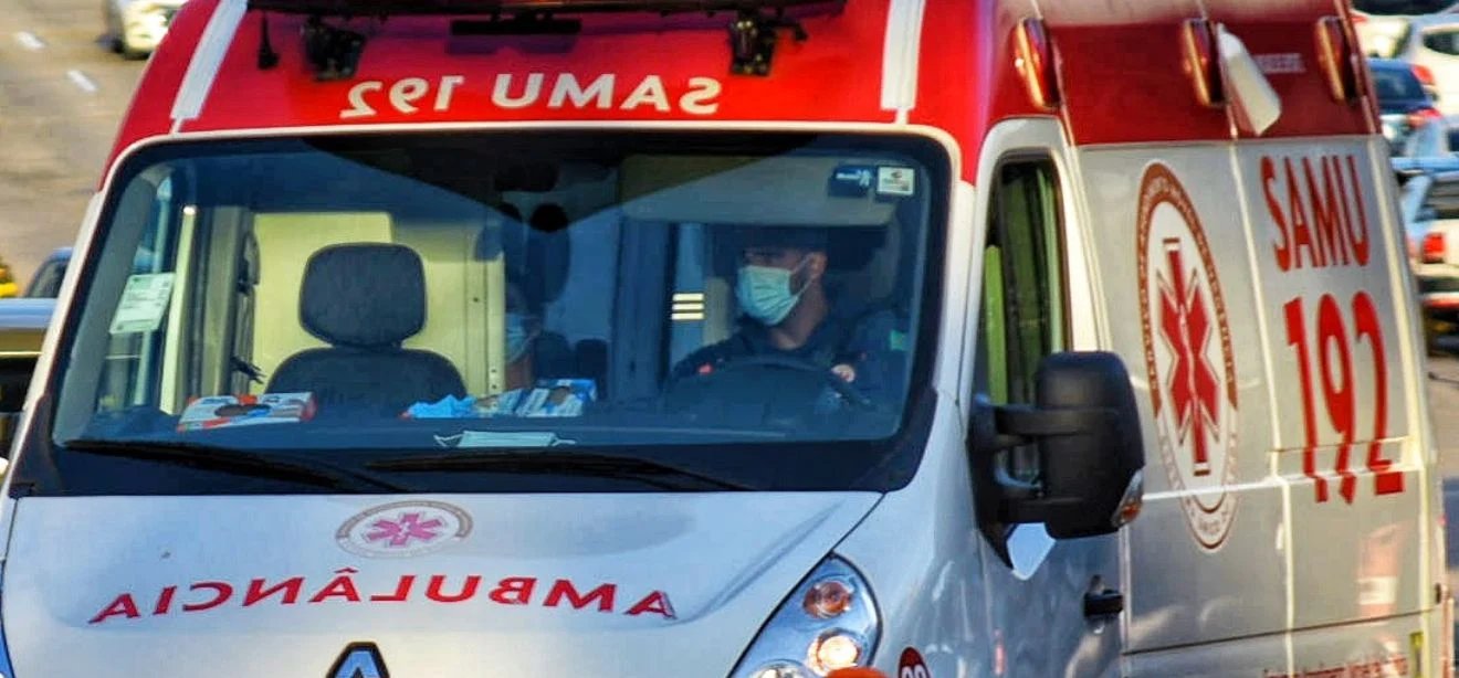 Casal fica ferido após ex-companheiro atirar dentro de bar em Governador Lindenberg - Imagem do artigo