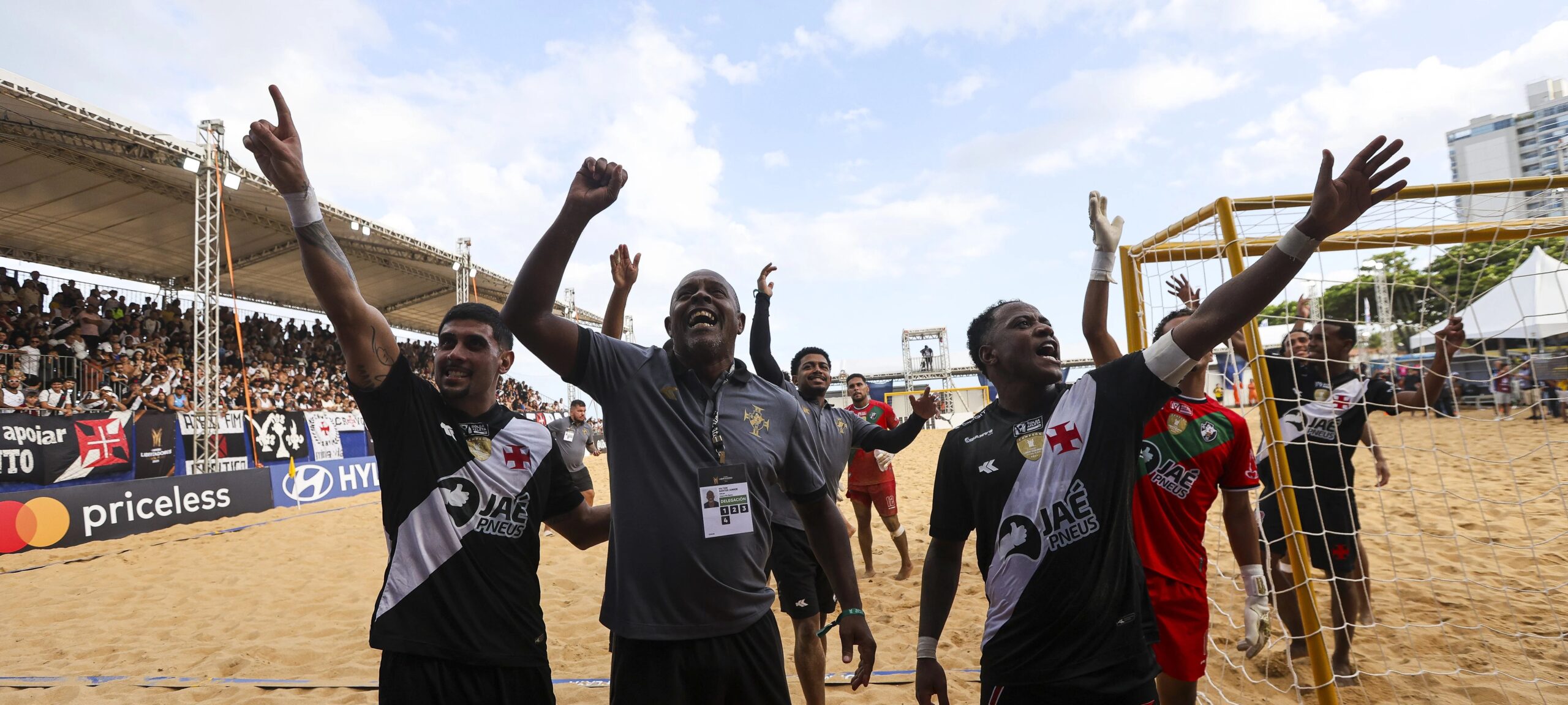 Vasco e Sampaio Corrêa fazem final brasileira da Libertadores de Beach Soccer neste domingo - Imagem do artigo