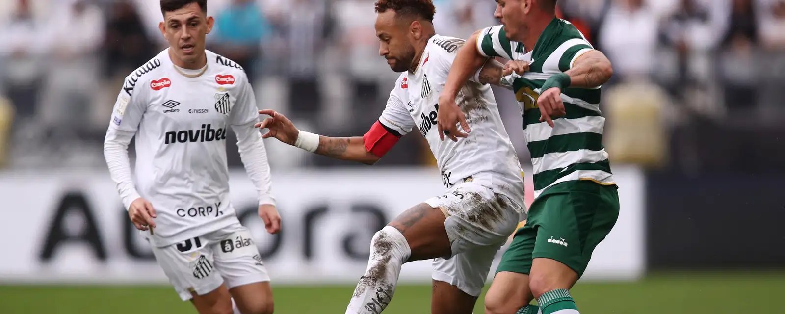 Coritiba estraga festa para Neymar e aplica 3 a 0 no Santos pelo Brasileiro - Imagem do artigo