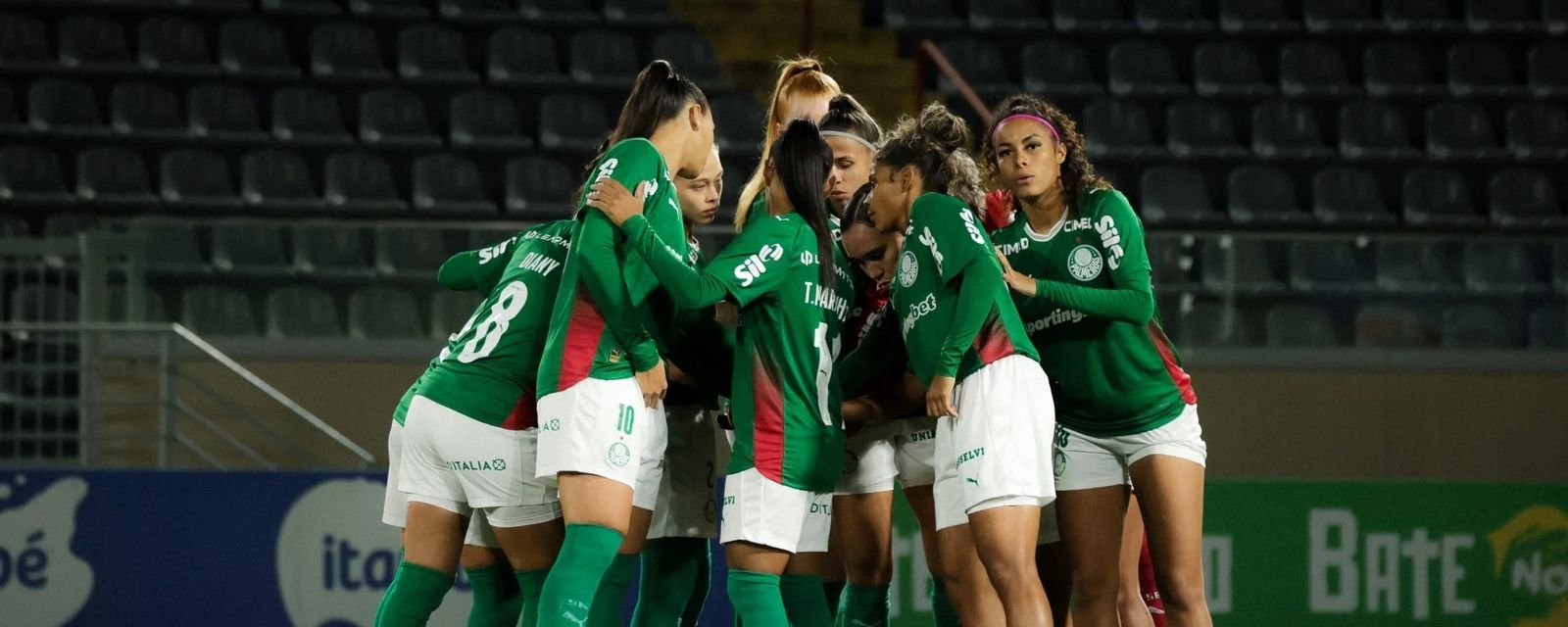 Palmeiras supera Botafogo por 3 a 0 e fica a um ponto da ponta do Brasileiro Feminino - Imagem do artigo